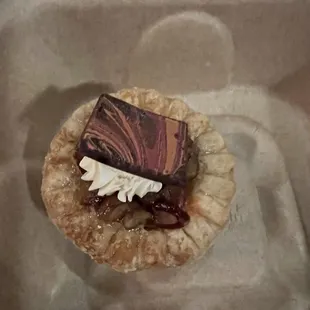 Bourbon Pecans Mini Pie