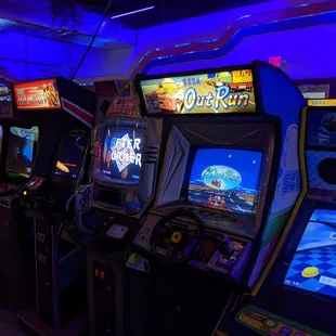 Monkey all, Out Run, After Burner 2, Hang On, Keyboard Mania Piano