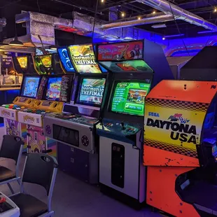 Pop N Music, Beatmania, Pandora&apos;s Box 4, Daytona USA