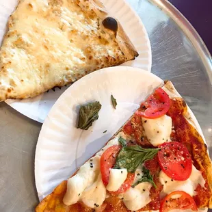 White &amp; fresh mozzarella