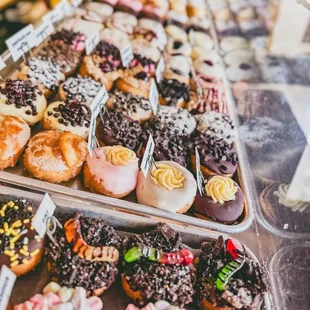 Peace Love and Little Donuts - Pittsburgh