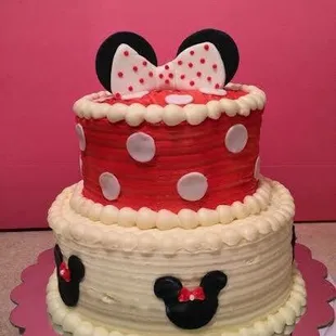 Minnie Mouse Cake!