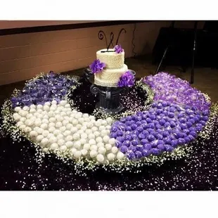 Purple and White Wedding Cake and Cakepops!