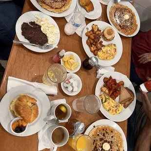 A bunch of yummy goodness!!