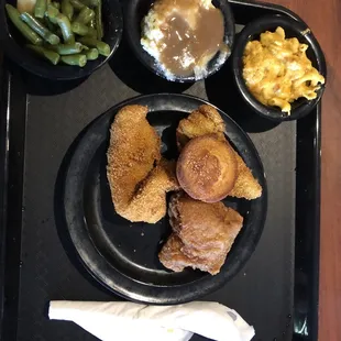 Peachtree Cafe'teria