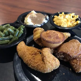 fried chicken, green beans, mashed potatoes, and macaroni and cheese