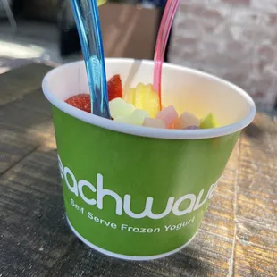 Frozen yogurt