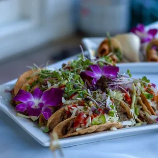 a plate of tacos