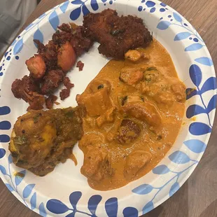 food, chicken wings and fried chicken