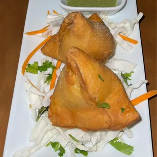 Veg Samosa (2)