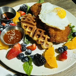 Fried Chicken and Croffle