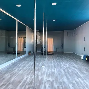 Will be adding 4 more poles this year along with aerial hammocks.