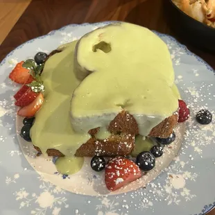 Brioche with Pandan sauce