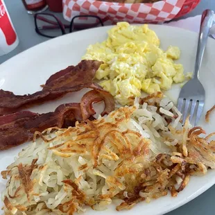 Bacon & Egg Breakfast Sandwich