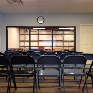 Parent waiting area with big windows for clear viewing into the gym area.