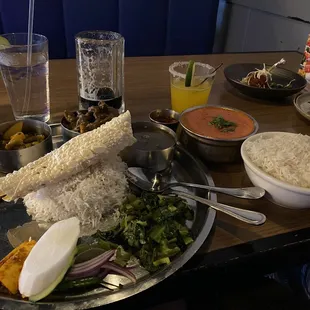 Can't remember what this is-- it's a platter pictured in the menu, though! That plus Butter C. Masala