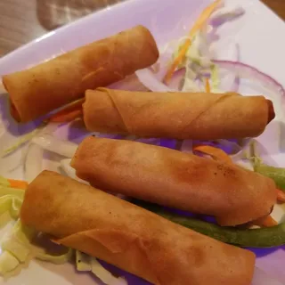 Veg Spring Roll (Six Pieces)