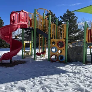 Big slide for bigger kids..