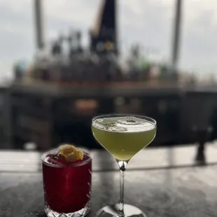 bee's knees &amp; upper eastside