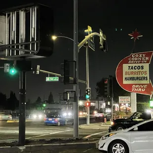 the truck is at the corner of harbor &amp; 5th