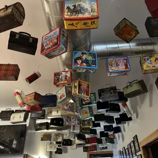 sushi and sashimi, interior