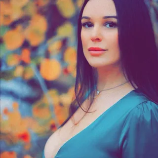 Mira V.