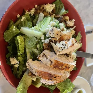 Signature Pear Salad Dinner