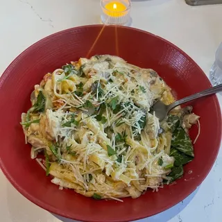 Seafood Fettuccine Dinner