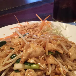 Chicken Pad Thai - yumm!