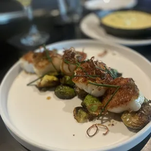 Scallops with Brussels sprouts and mashed potatoes