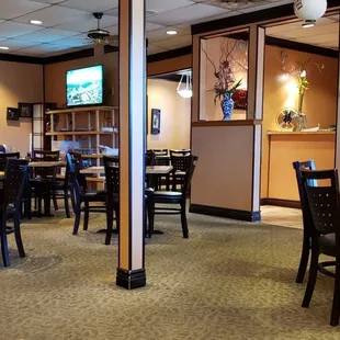 Inside of Pearl Chinese restaurant