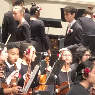 Moanalua high school symphony orchestra (Ariana P.) in Parade of Bands April 6,&apos;19. They were awesome!!!