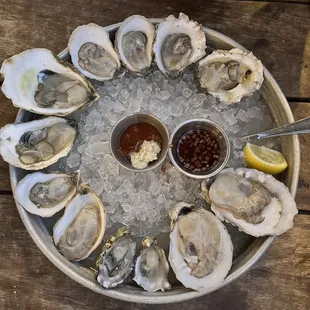 Oysters (variety) Half Shell @Pearl Dive Oyster Palace