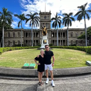 City tour after Pearl Harbor sites