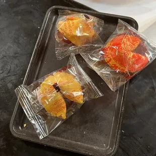 Free fortune cookie w/. meal