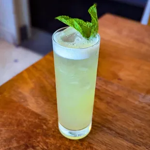 Mocktail cardamom,ginger 4/2023