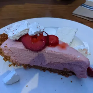 Strawberry-Mascarpone Icebox Pie