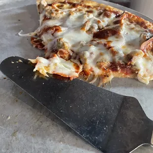 Pepperoni and sausage hand-tossed