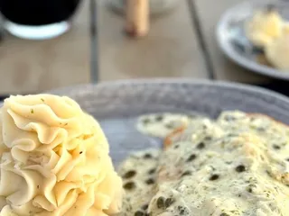 Marina 27 Steak & Seafood