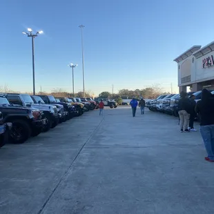 a parking lot full of cars