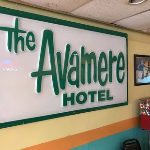 the avenue hotel sign