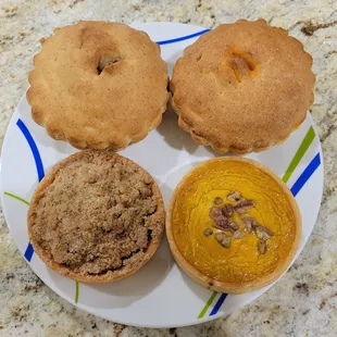 Beef Potato (3 stars), Classic Chicken (3 stars), Pear Crumble (3.5 stars), &amp; Pumpkin (3 stars)