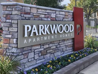 Parkwood Apartments