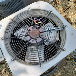 Ac unit with sketchy wiring