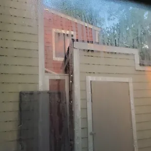 Condensation in the door to patio