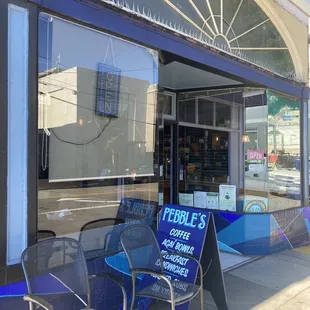 Front of the cafe