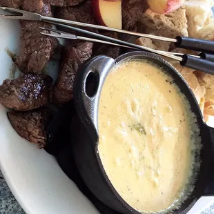 Beer Cheese Fondue