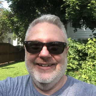 Chris R.