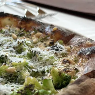 Broccolini Pizza