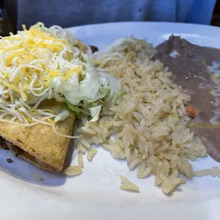 Beef taco, rice and beans